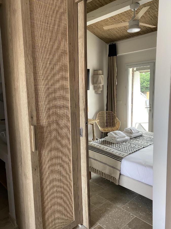 Hotel Du Pont Blanc سانت ماري دو لا مير المظهر الخارجي الصورة